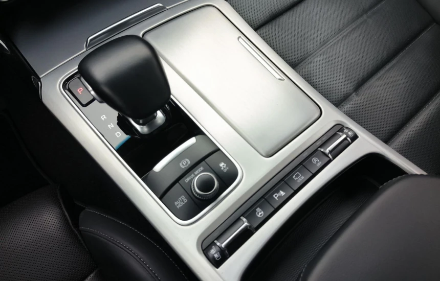 Kia Stinger Rezerwacja 