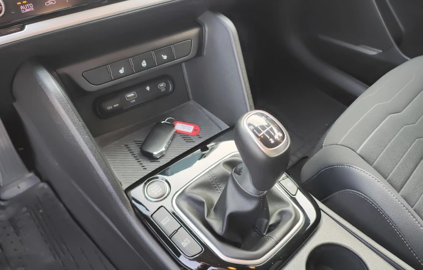 Kia Sportage 1,6T-GDI 6MT FWD MY22 BUSINESS LINE