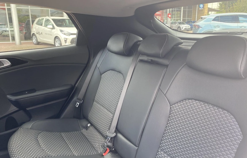 Kia XCeed 1.6 GDI PHEV MY23 L