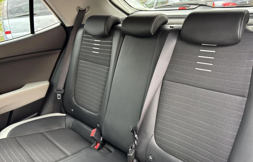 Kia Stonic  REZERWACJA!!/1.4MPI 6MT L+STY+2TR