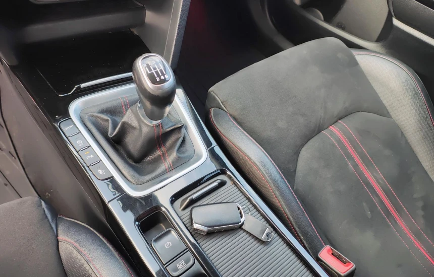 Kia Ceed GT 1,6T 204KM GT + WIN