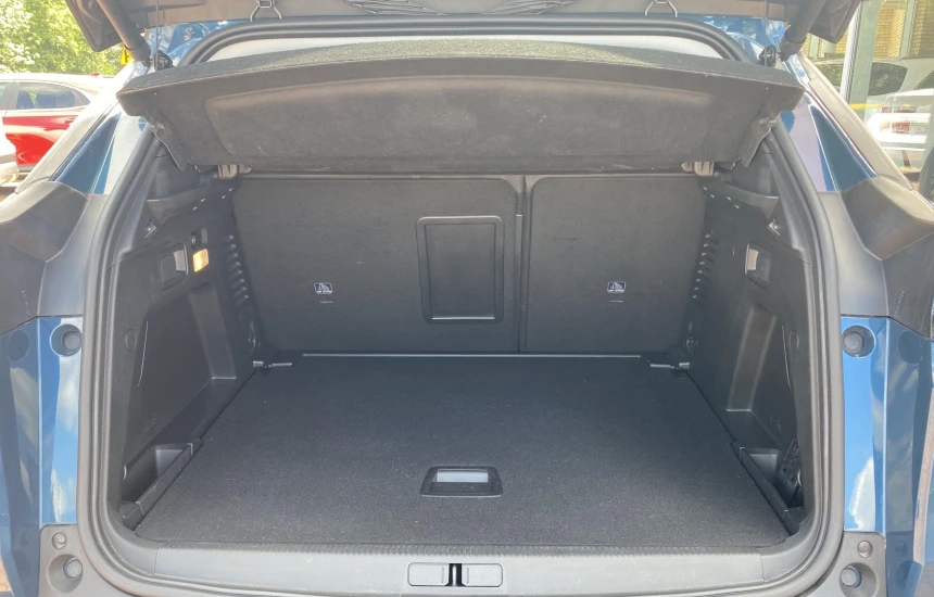 Peugeot 3008 Rezerwacja/ 1.2 PureTech Allure