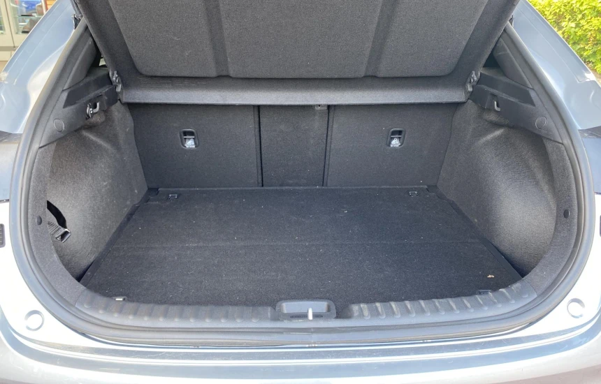 Kia XCeed 1,5T-GDI 6MT MY23 L