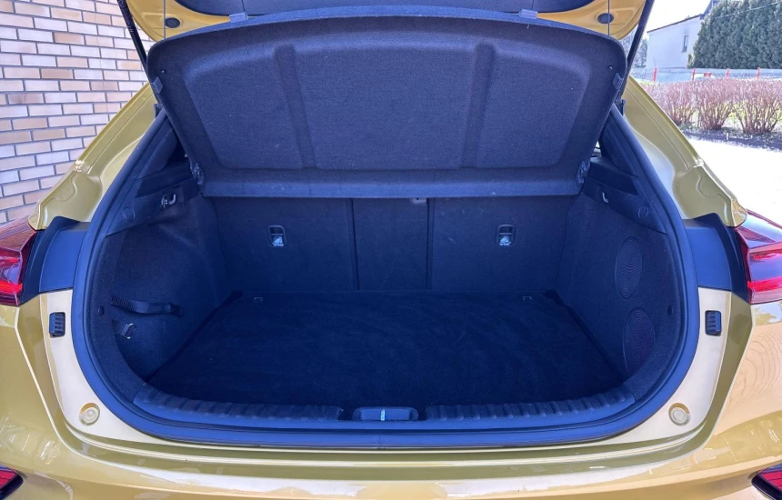 Kia XCeed 1,4T-GDI 7DCT L+BL1+CP1