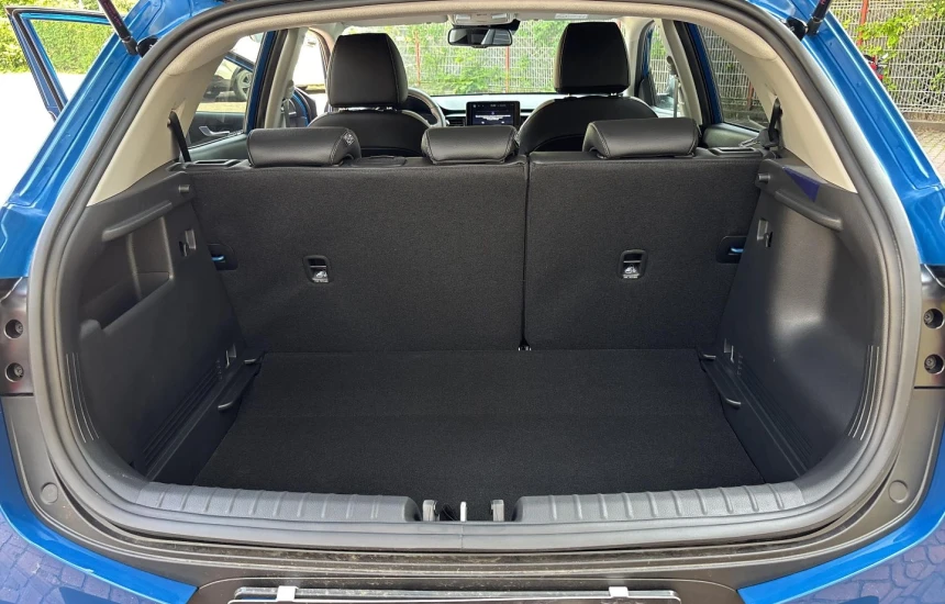 Kia Stonic  STONIC 1.2MPi 5MT MY25 L+BL