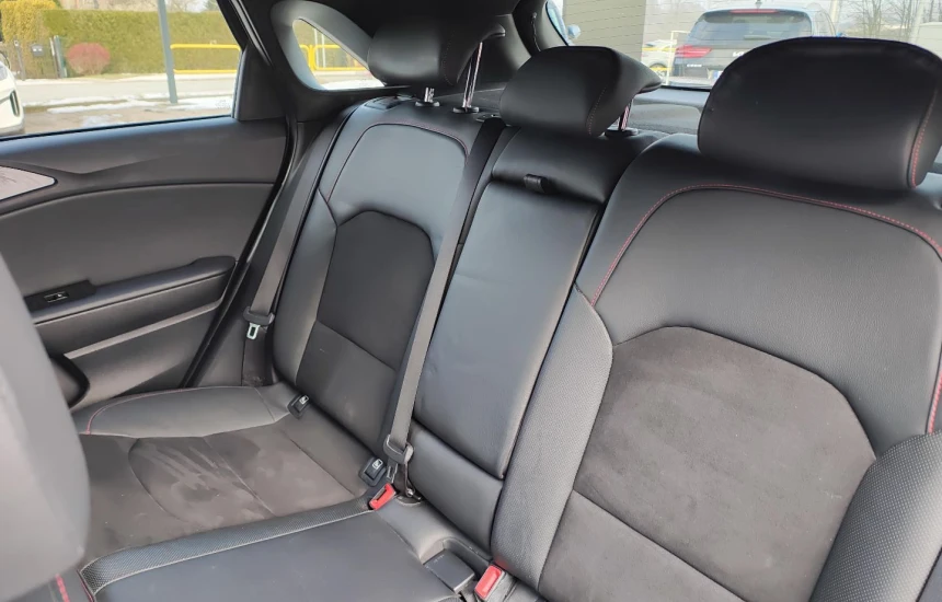 Kia Ceed GT 1,6T 204KM GT + WIN