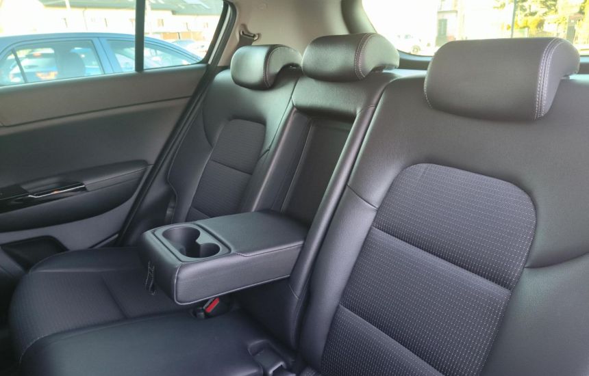 Kia Sportage 1,6 GDI 6MT 2WD BLACK EDITION