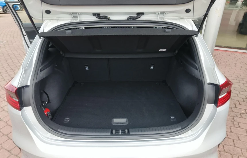 Kia Ceed 1,5T-GDI 6MT MY22 M+SMT