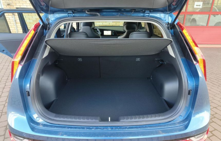 Kia Niro 1.6 GDI HYBRID L+BCW_HEV