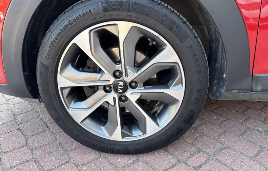 Kia Stonic 1.4MPI 6AT L+STY