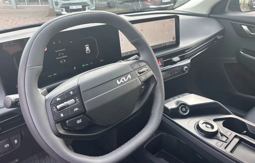 Kia EV6 84kWh Air Yacht Blue