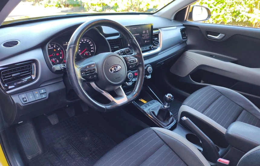Kia Stonic 1.2 MT5 Business Line