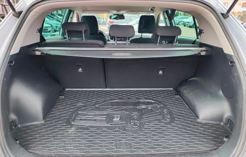 Kia Sportage 1,6GDI 6MT 2WD MY21 M