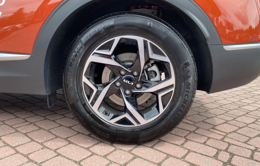 Kia Sportage 1,6T-GDI 6MT FWD M+SMT