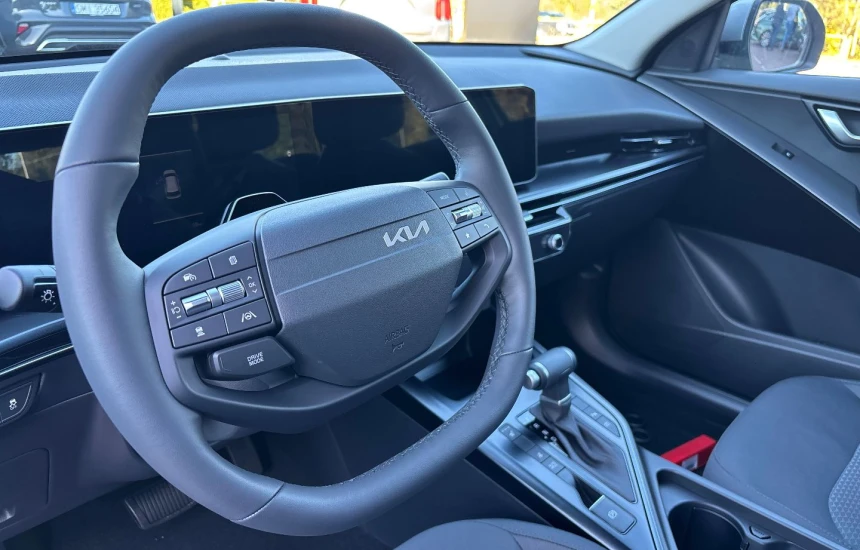 Kia Niro  Hybrid 1.6 138KM ROK PRODUKCJI 2026 MODEL 27