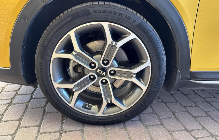 Kia XCeed 1,4T-GDI 7DCT L+BL1+CP1