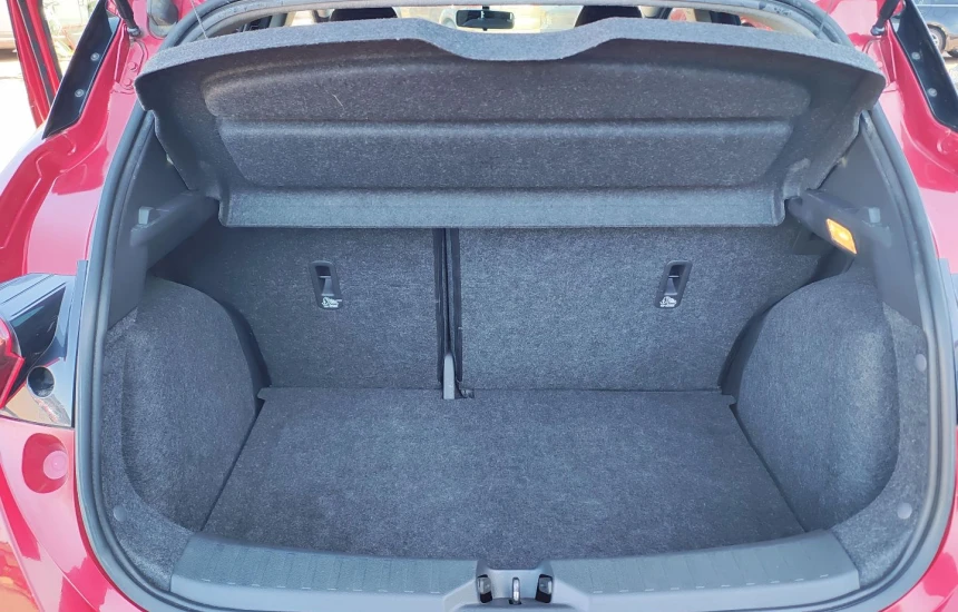 Nissan Micra K14 1.0 MT5 Acenta