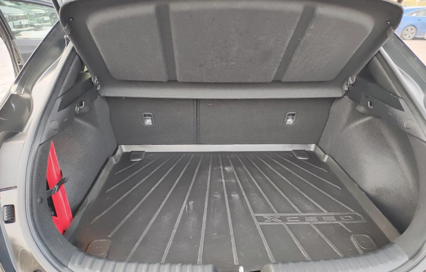 Kia XCeed 1,5T-GDI 6MT M+SMT+A18