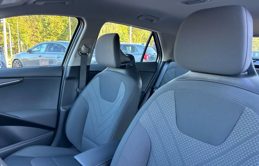 Kia Niro  Hybrid 1.6 138KM ROK PRODUKCJI 2026 MODEL 27