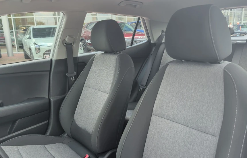 Kia Stonic 1.4 6MT M+FUN