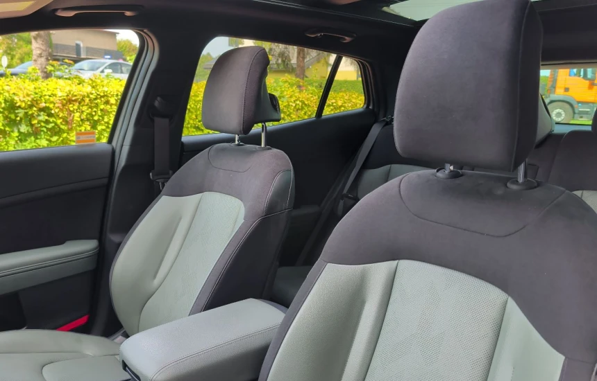 Kia Sportage 1.6 T-GDI Anniversary 2WD DCT + PNS+ AEB 