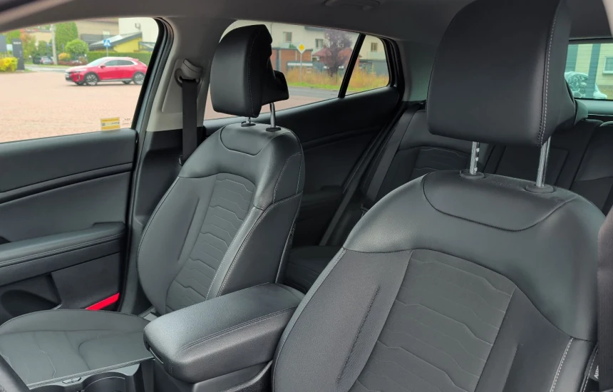 Kia Sportage 1.6 T-GDI HEV Business Line 2WD