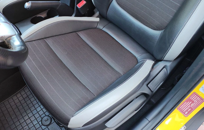 Kia Stonic 1.2 MT5 Business Line
