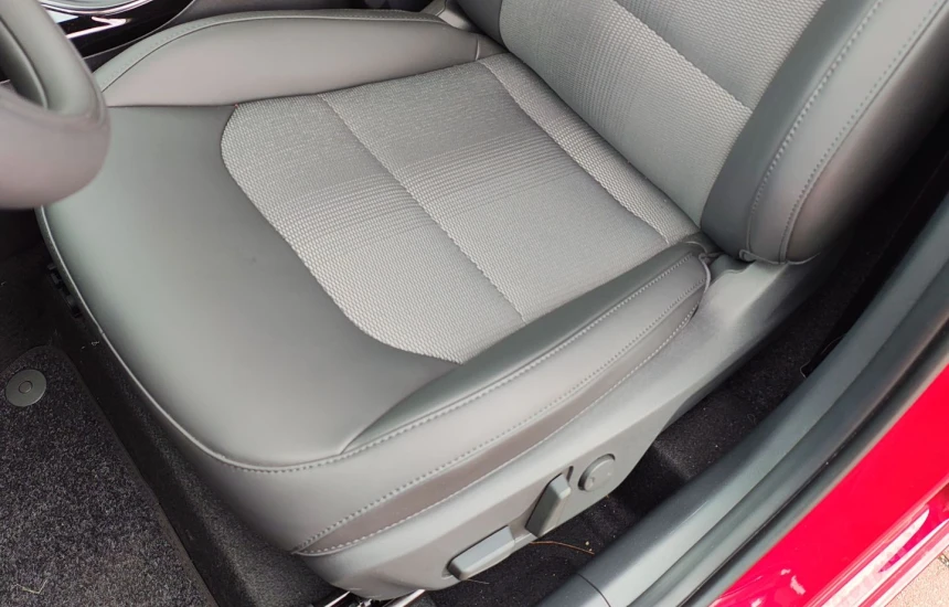 Kia Niro 1.6 GDI Hybrid Business Line +A18