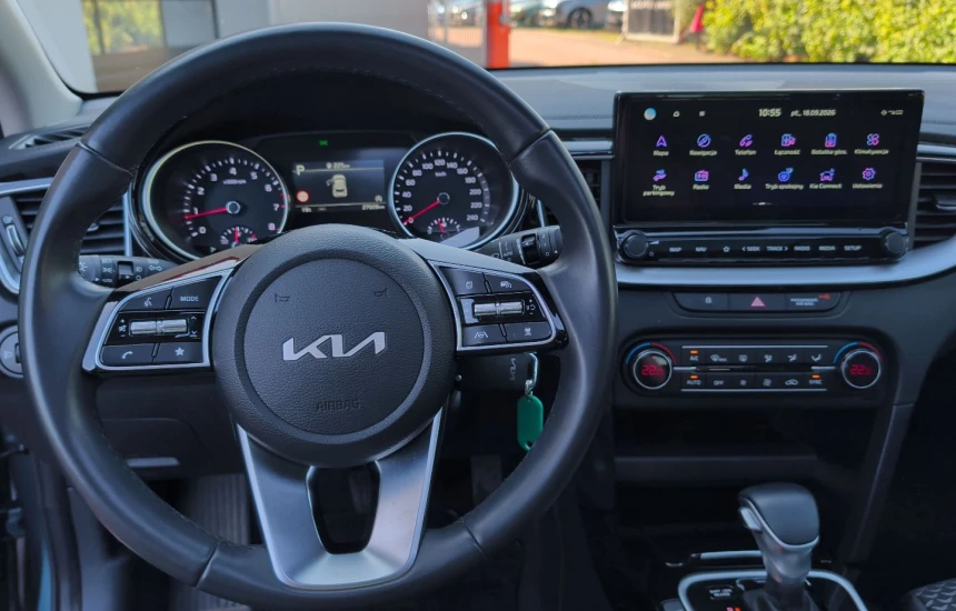Kia XCeed 1,5T-GDI 7DCT MY25 L+AEB+Panorama