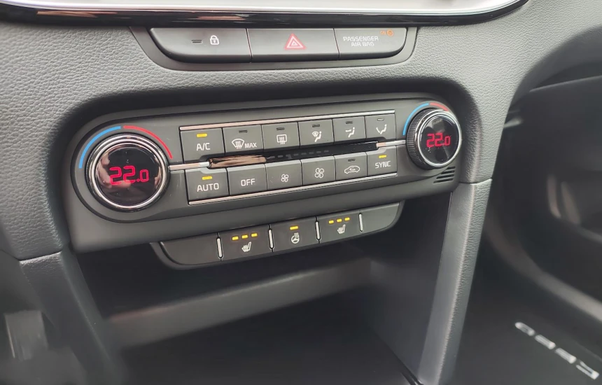 Kia Ceed SW 1.5T- GDI 6MT TRIBUTE+17''