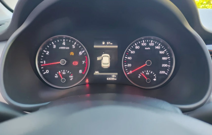 Kia Stonic 1.2 MT5 Business Line