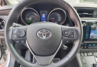 Toyota Auris REZERWACJA/ 1.8 Premium