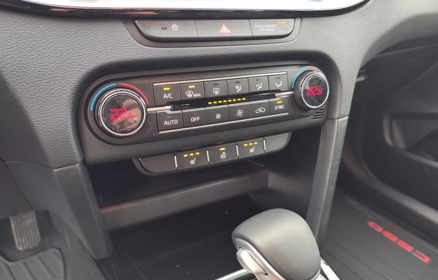 Kia Ceed SW 1.5T- GDI 7DCT TRIBUTE+17''