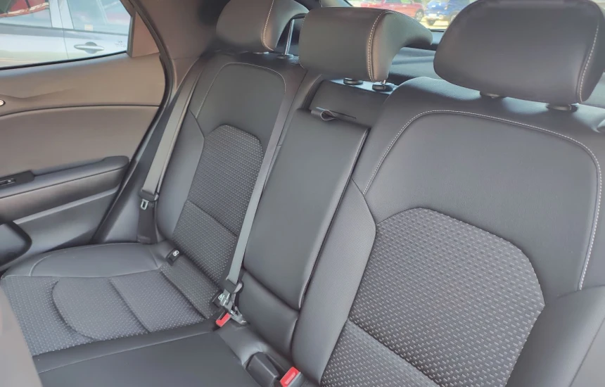 Kia XCeed 1.5 T-GDI  DCT Business Line + AEB