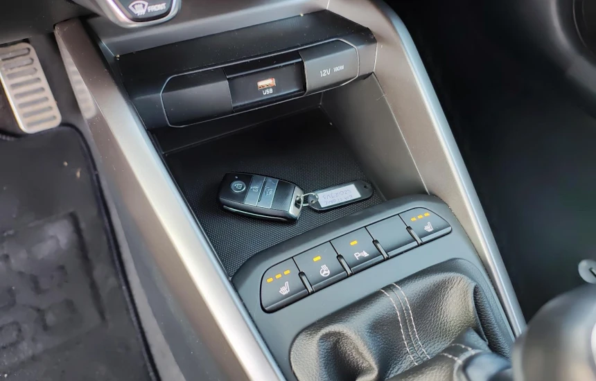 Kia Stonic Rezerwacja/ 1.0T GDI GT Line + AEB+ 2TR