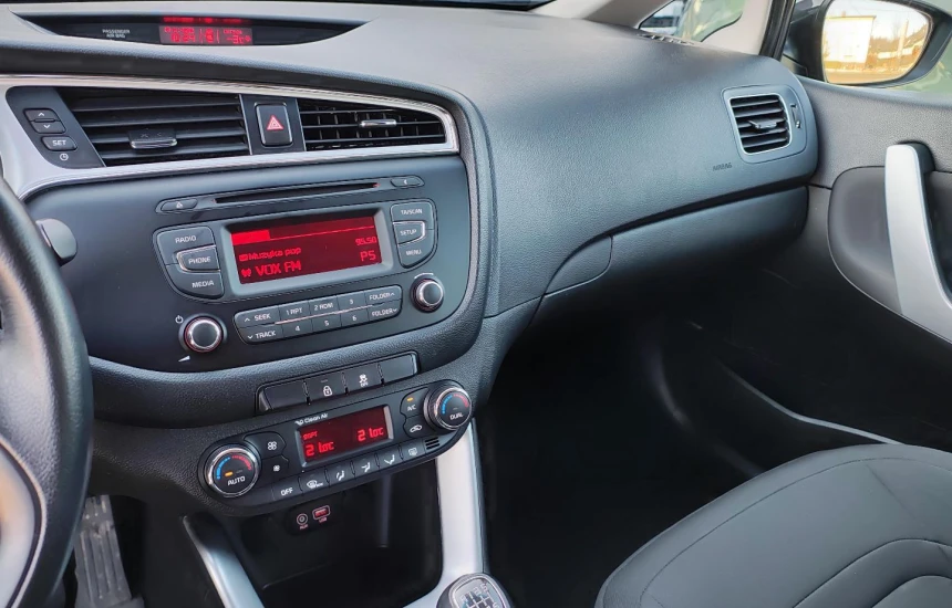 Kia Ceed 1.4 M + DFA