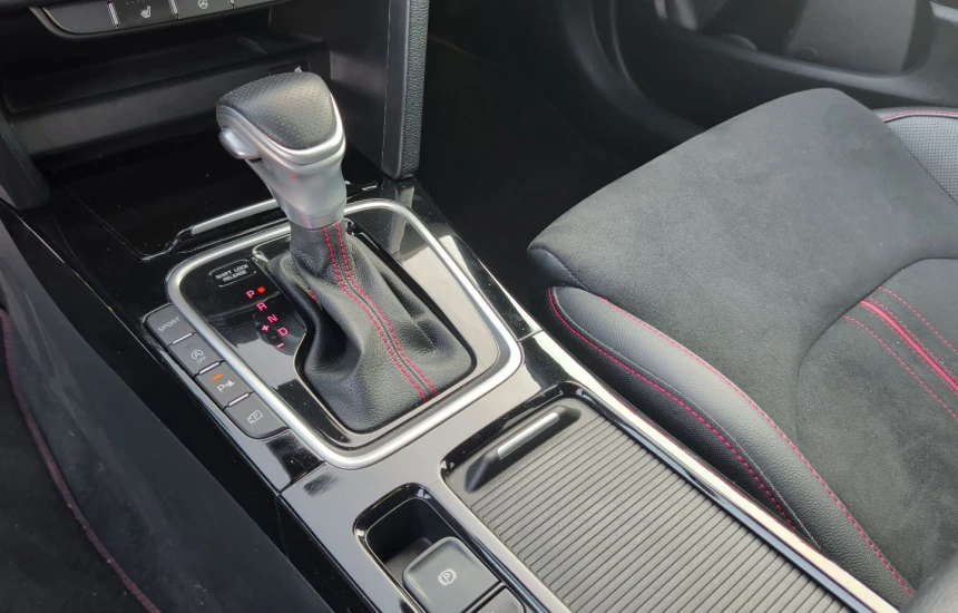 Kia Ceed GT GT 7DCT+AEB