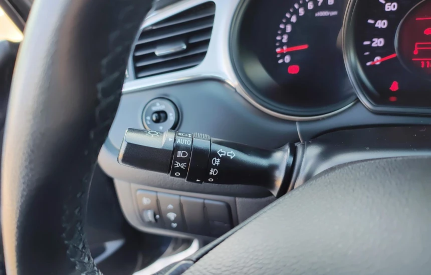 Kia Ceed 1.4 M + DFA