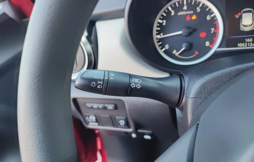 Nissan Micra K14 1.0 MT5 Acenta