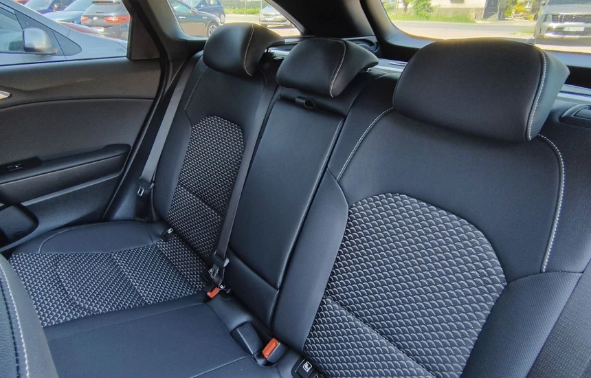 Kia Ceed SW 1.5 T-GDI Tribute