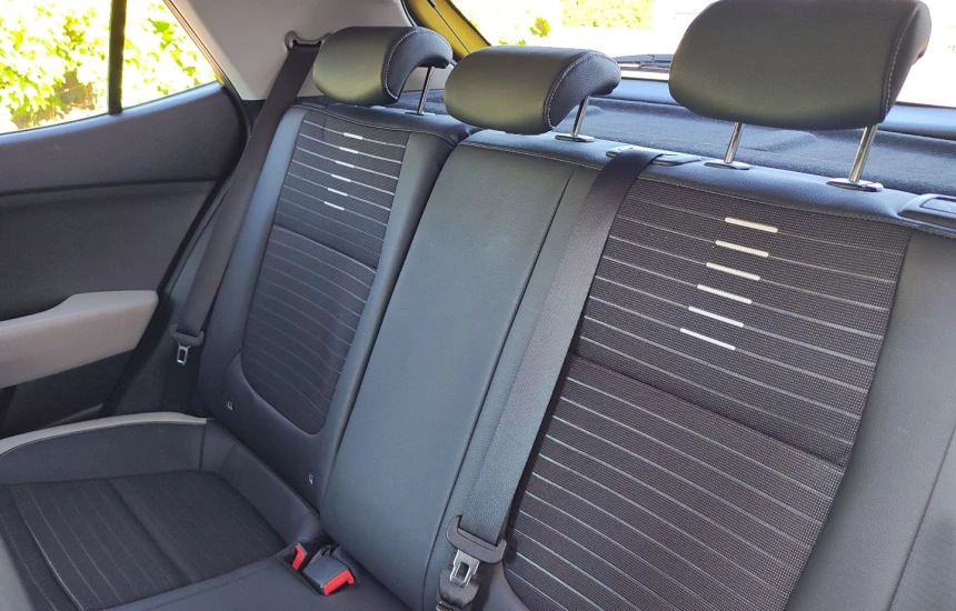 Kia Stonic 1.2 MT5 Business Line