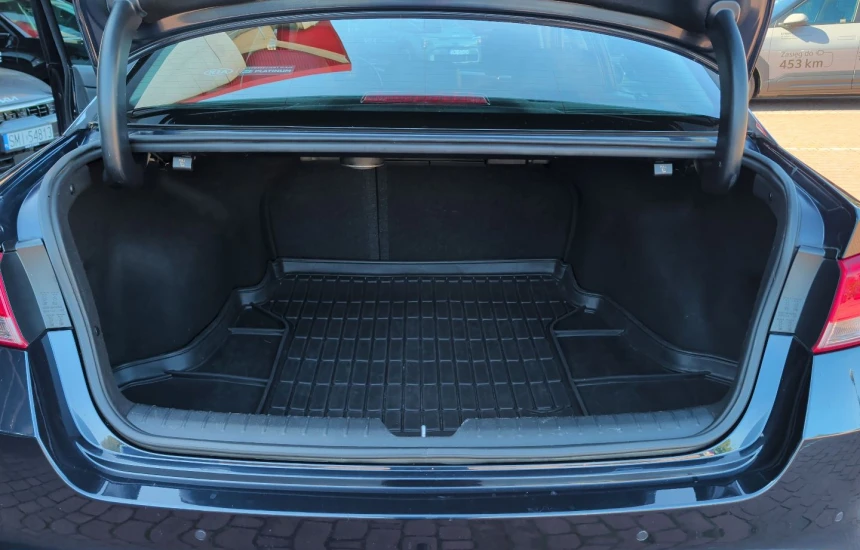 Kia Optima 1.7 CRDi L + NAV sedan