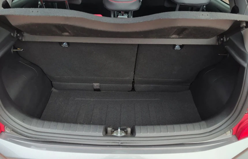 Kia Picanto 1.2 GT Line AMT + AEB