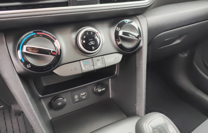 Hyndai Kona  1.0 T-GDI 6MT Classic Plus