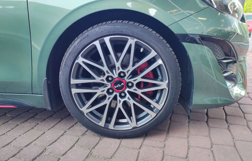 Kia Proceed GT 1.6T DCT7 TEC+PRE+PNS+AEB