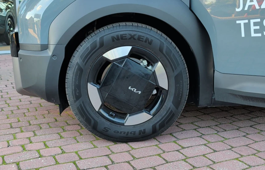 Kia PV5 71.2kWh L2H1 5OS.+P2+A16+pompa ciepła