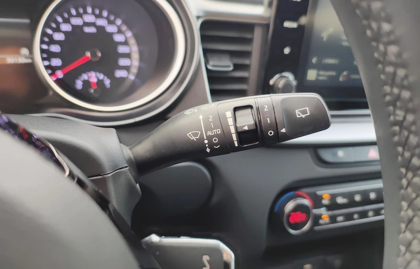 Kia XCeed 1,5T-GDI 6MT M+SMT+A18