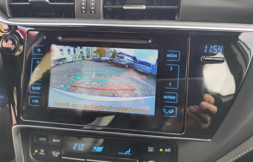 Toyota Auris REZERWACJA/ 1.8 Premium