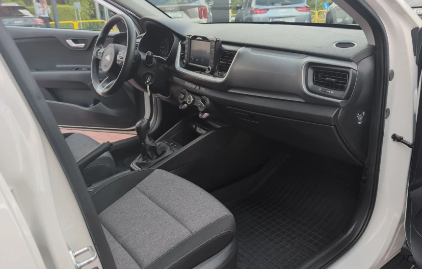Kia Stonic 1.4 6MT M+FUN