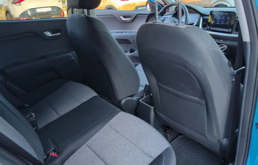 Kia Stonic  1.0 T-GDI DCT M + SMT 